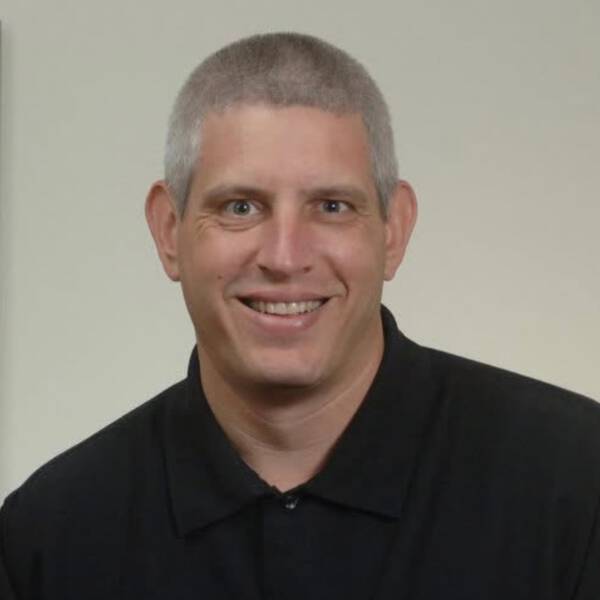 Dan Garrett Headshot